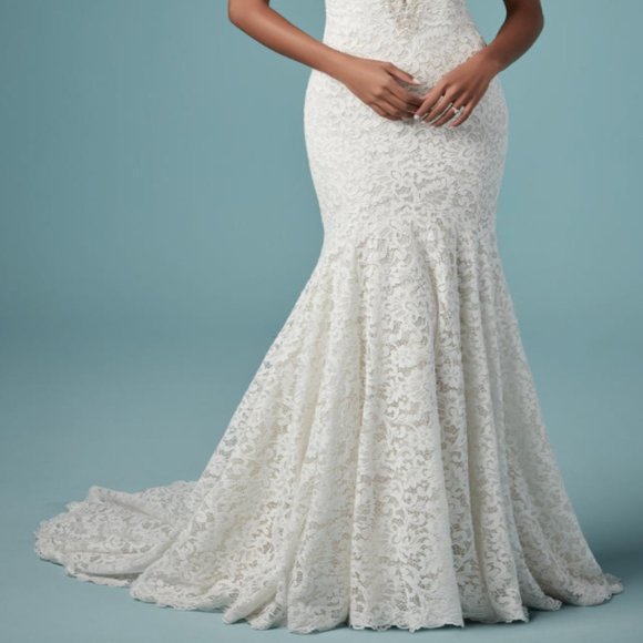 Maggie Soterro Hepburn - Picture 4 of 5